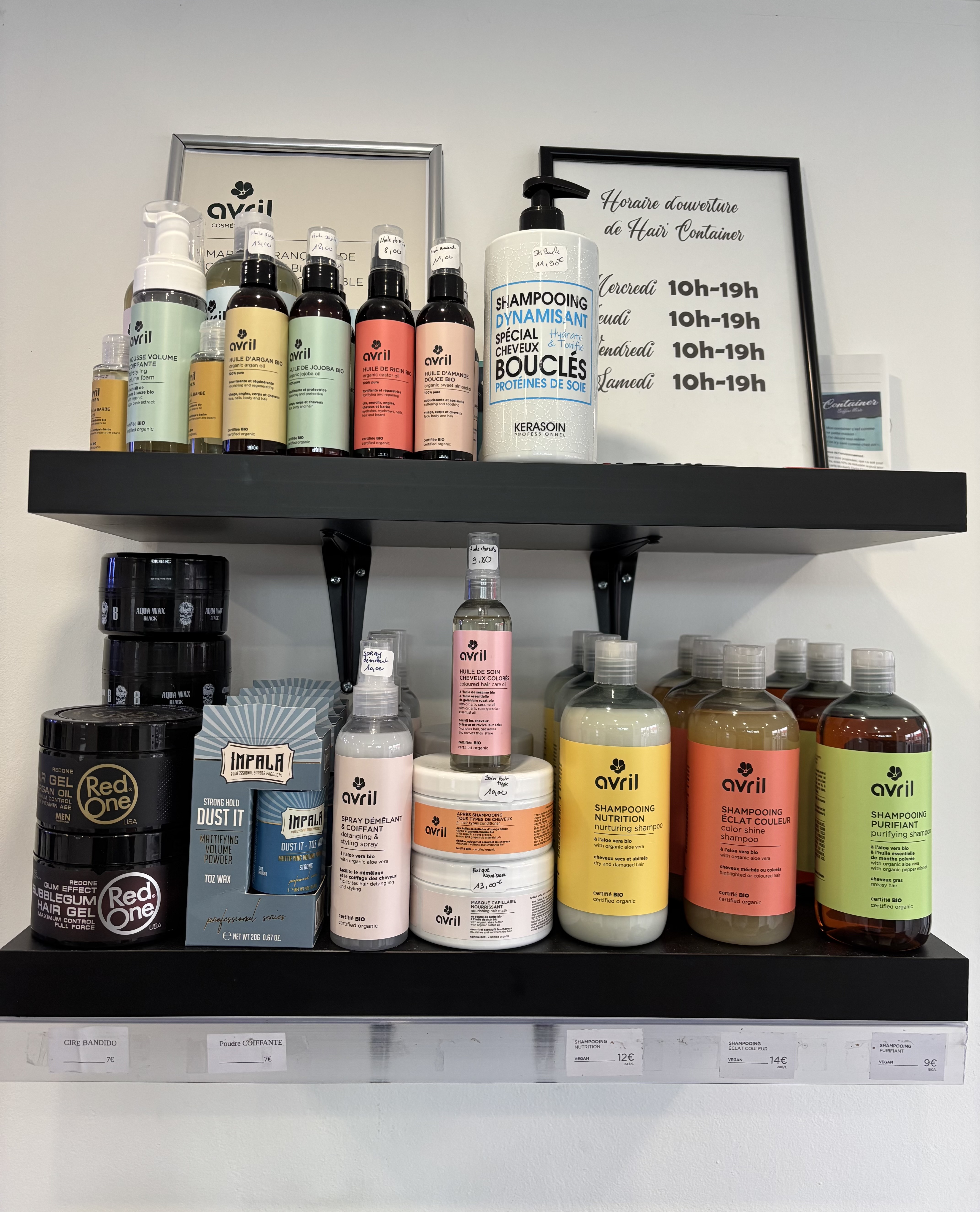 Produits cosmétiques chez Hair’Container